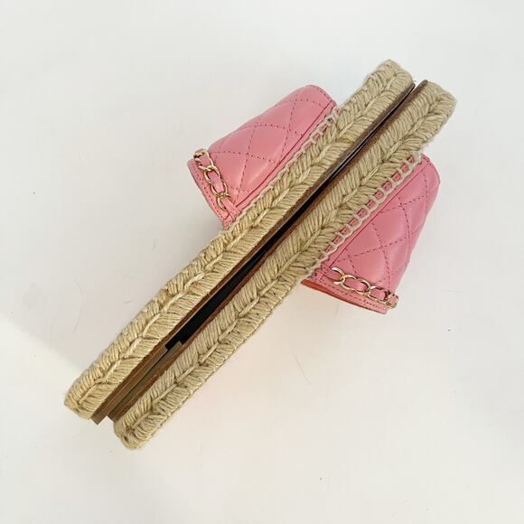 Chanel Pink Quilted Leather Chain CC Logo Espadrille Slide Sandals EU 38 - Picture 6 of 14